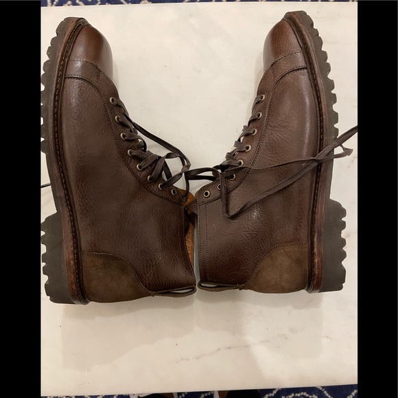 Allen Edmonds Discovery Lace-Up Boot 11.5D Brown